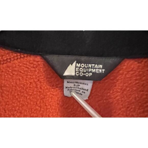 MEC Mountain Equipment Co-Op Zip Up Polartec Fleece Vest • Orange • Small - Picture 7 of 9